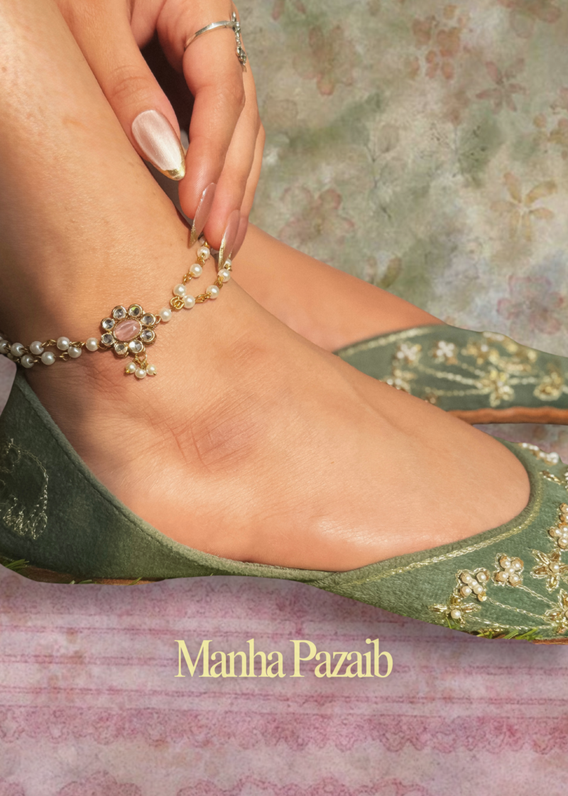 Manha Anklet